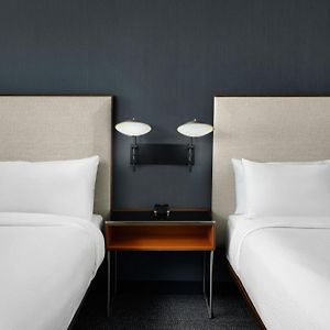 Large Queen Room